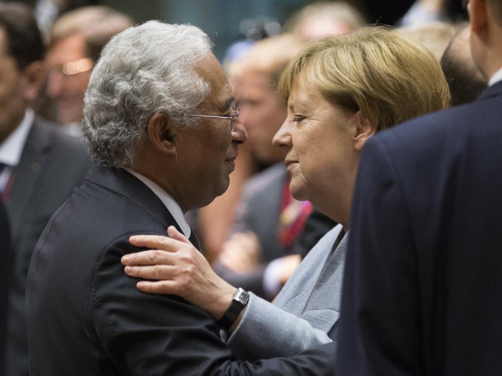 Merkel, en la cumbre