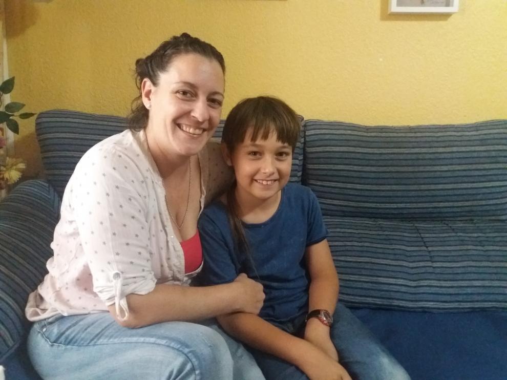 María Úcar y su hijo Mateo.