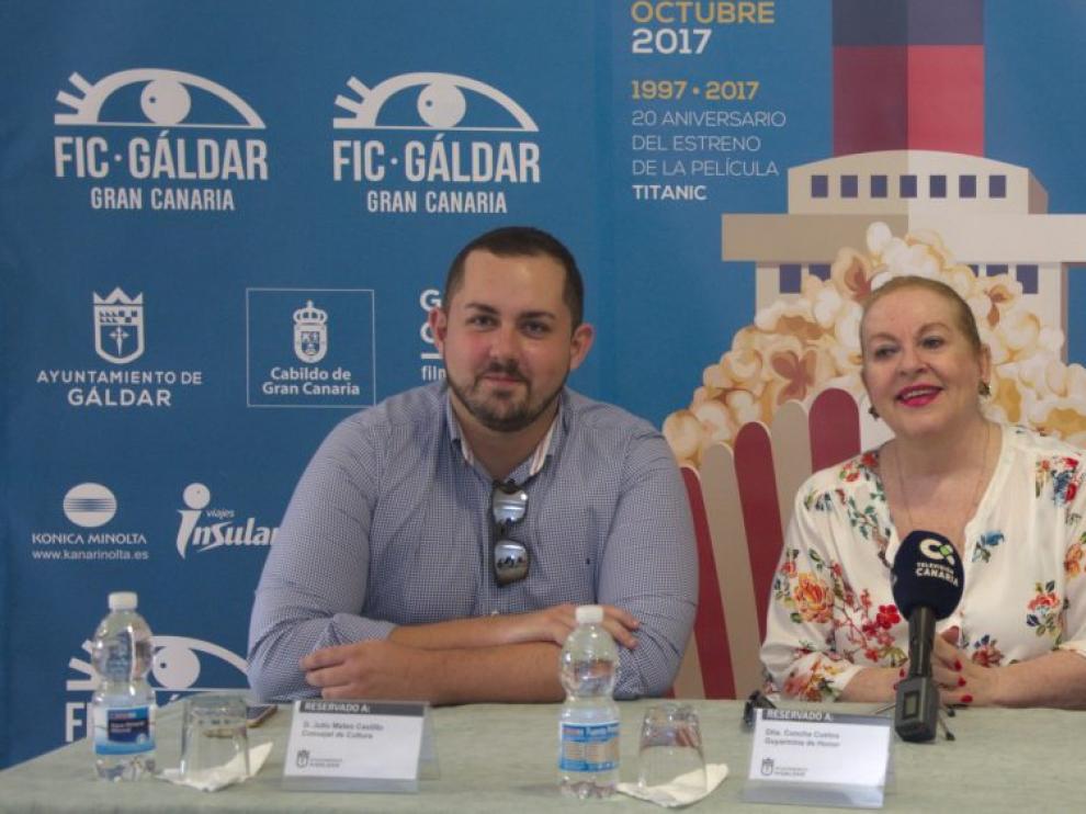 Concha Cuetos, en el centro, en el Festival Internacional de Cine de Gáldar