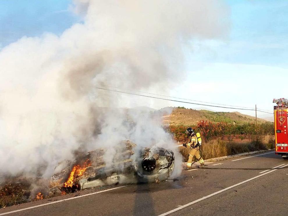 Dos heridos en dos accidentes de tráfico en la provincia de Zaragoza.