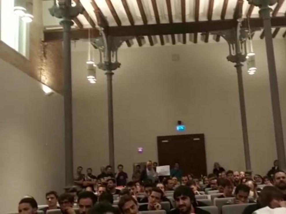 Protestas en el pleno de la DPZ por "la falta de transparencia" en las oposiciones a Bombero