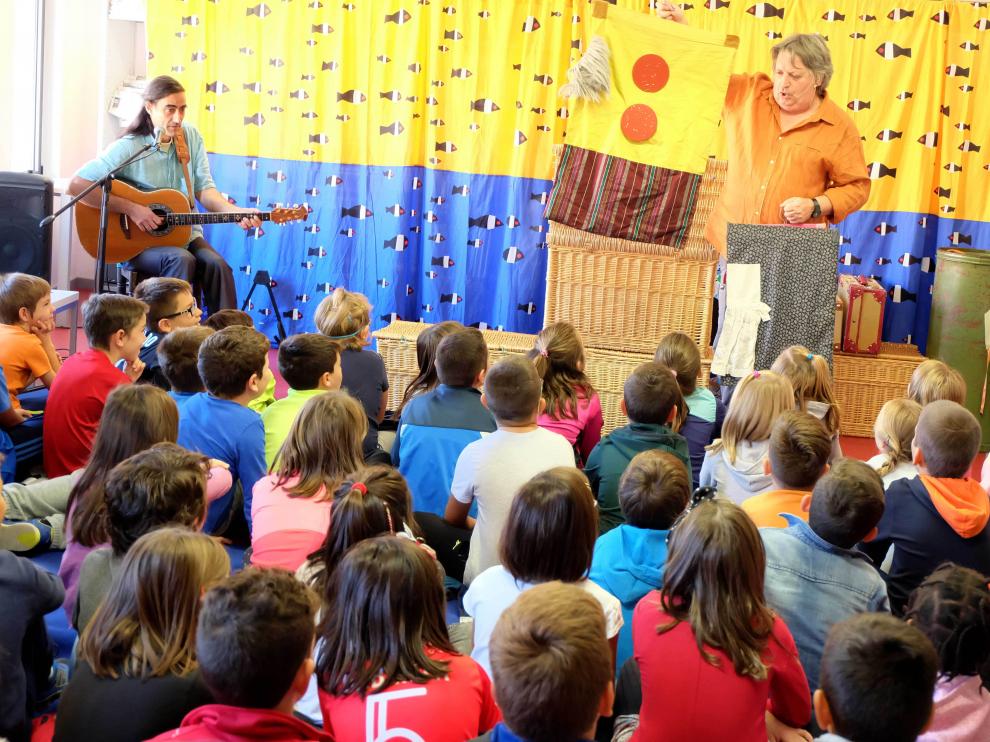 Cuentacuentos para celebrar el Día de las Bibliotecas.