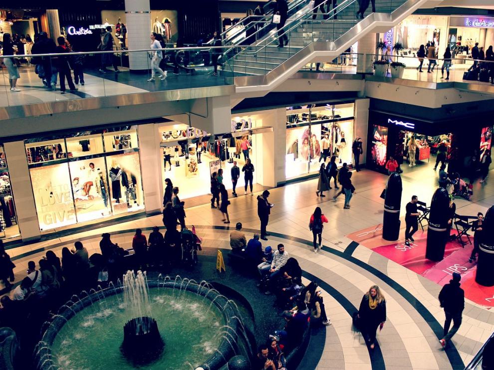 "En el Black Friday ocurre que algunos establecimientos ponen precios más altos días antes y luego los bajan"
