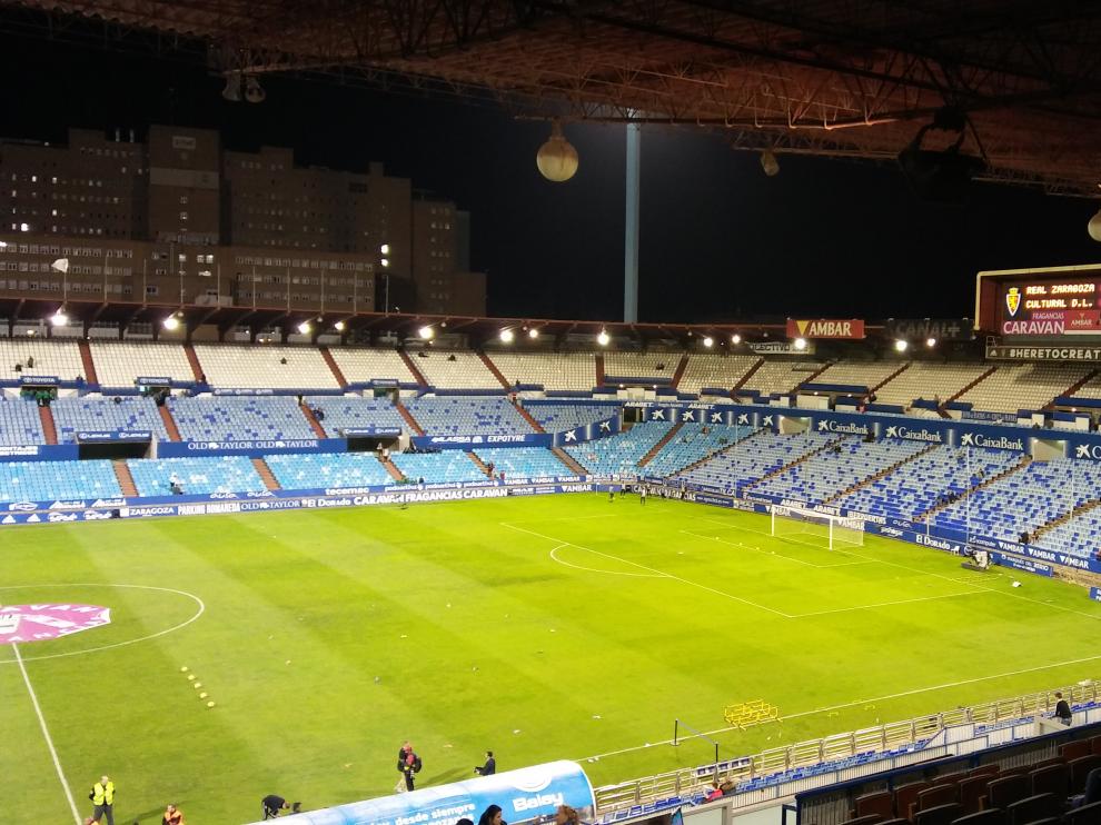 Estado de La Romareda una hora antes del Zaragoza-Cultural Leonesa.