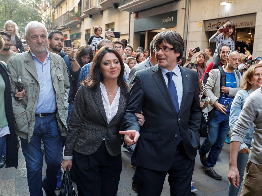 Puigdemont, este sábado en Gerona con su esposa