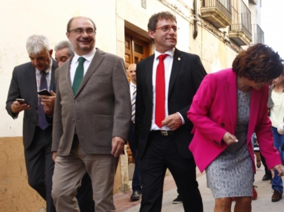 Lambán cree que la independencia de Cataluña es "un hachazo a la legalidad"