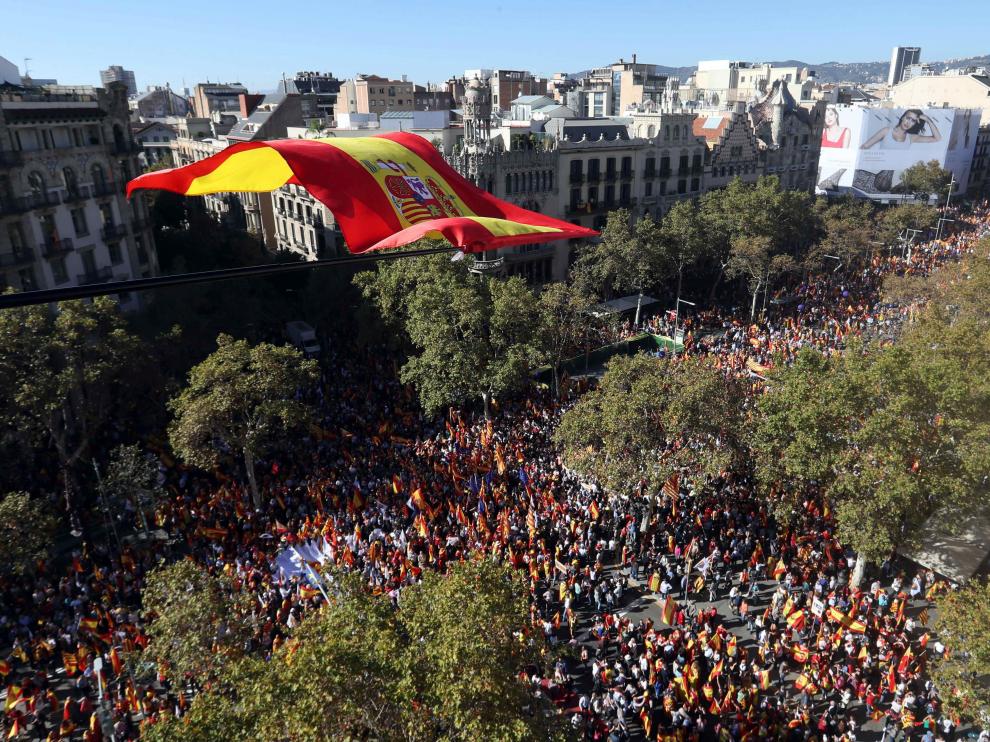 Masiva manifestación en Barcelona por la convivencia