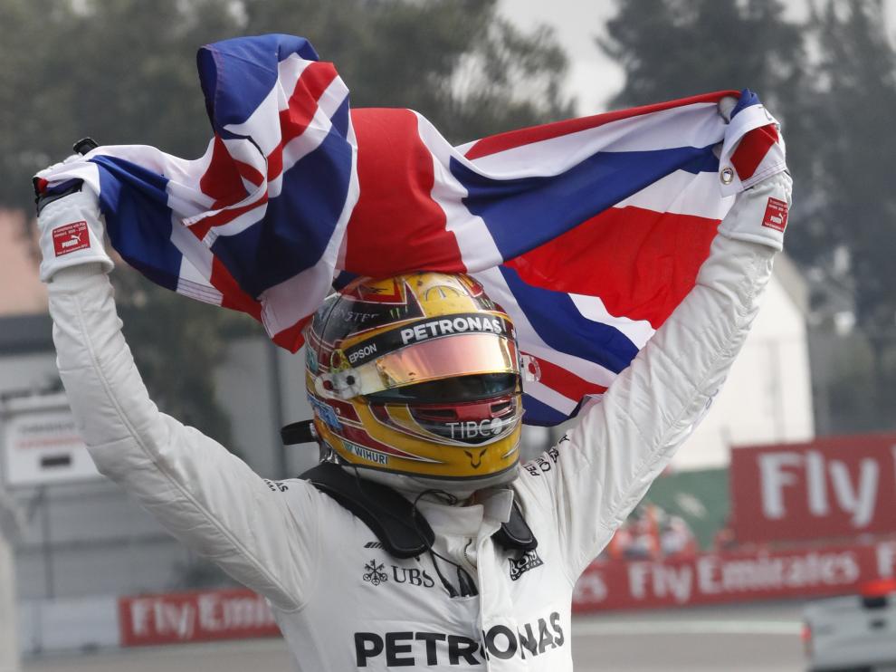 Hamilton campeón del mundo de Fórmula 1 por cuarta vez