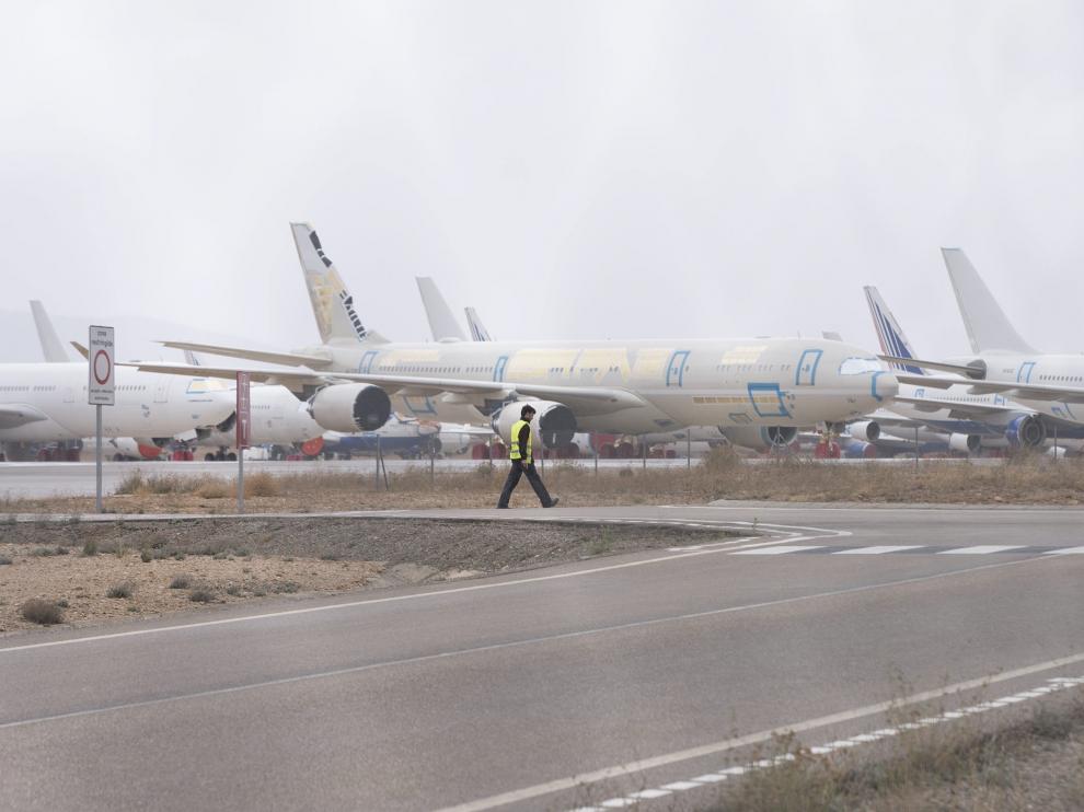 El aeropuerto de Teruel se prepara para la tercera ampliación de su campa.