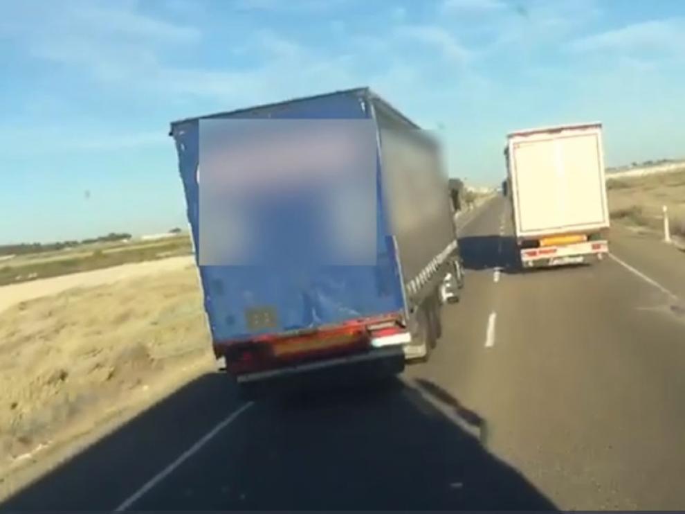 Dos camioneros, detenidos por "despreciar la vida" del resto de viajeros