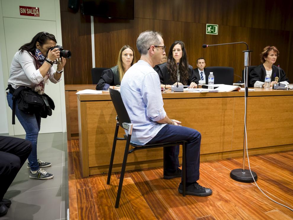 El condenado, Francisco Canela Grima, durante el juicio celebrado en la Audiencia de Zaragoza.