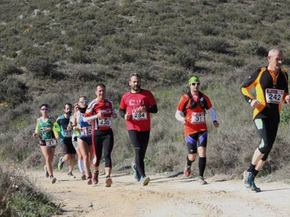 Imagen de archivo del una carrera por montaña.