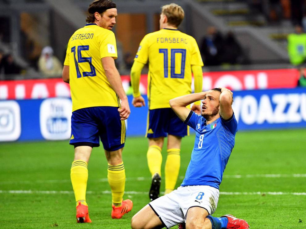 Italia buscó con todo el gol para forzar como mínimo la prórroga en el duelo del estadio San Siro de Milán, pero no consiguió romper la sólida defensa de Suecia.
