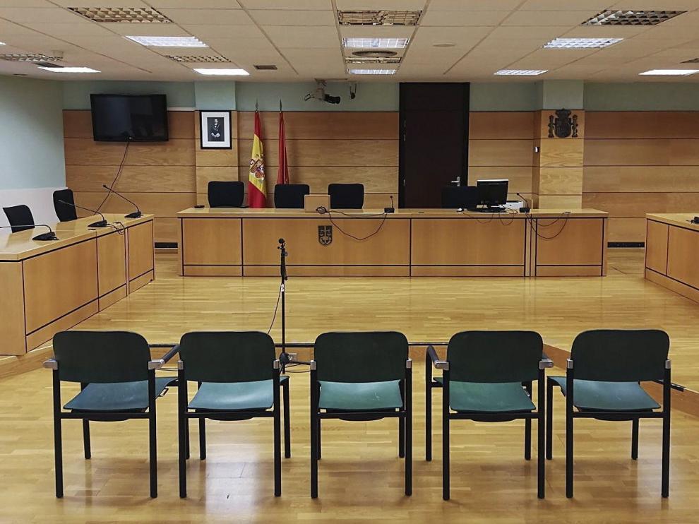 La sala del Palacio de Justicia de Pamplona donde se juzgará a los cinco detenidos por violación grupal de San Fermín