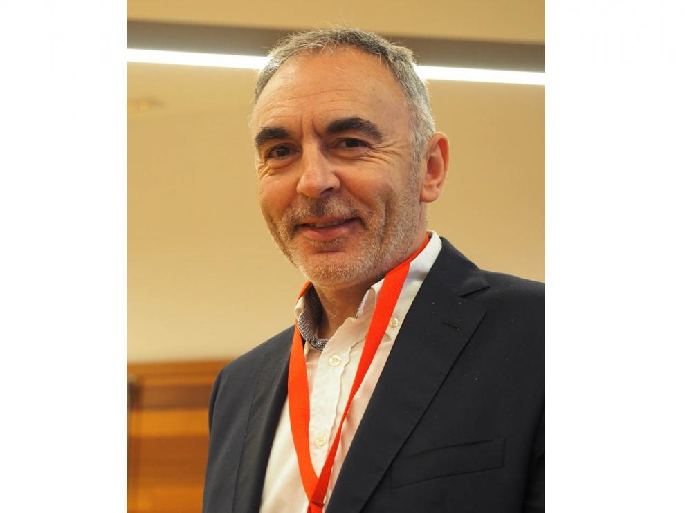 Periodista especializado en gastronomía y coordinador del suplemento Con Mucho Gustode HERALDO DE ARAGÓN.