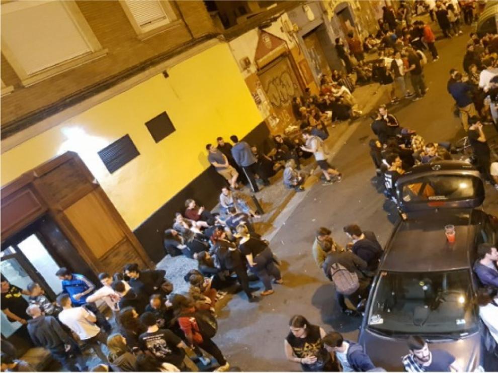 Panorámica de la calle de Maestro Marquina durante una noche reciente.