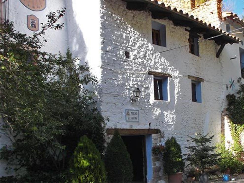Se vende pueblo, castillo y convento