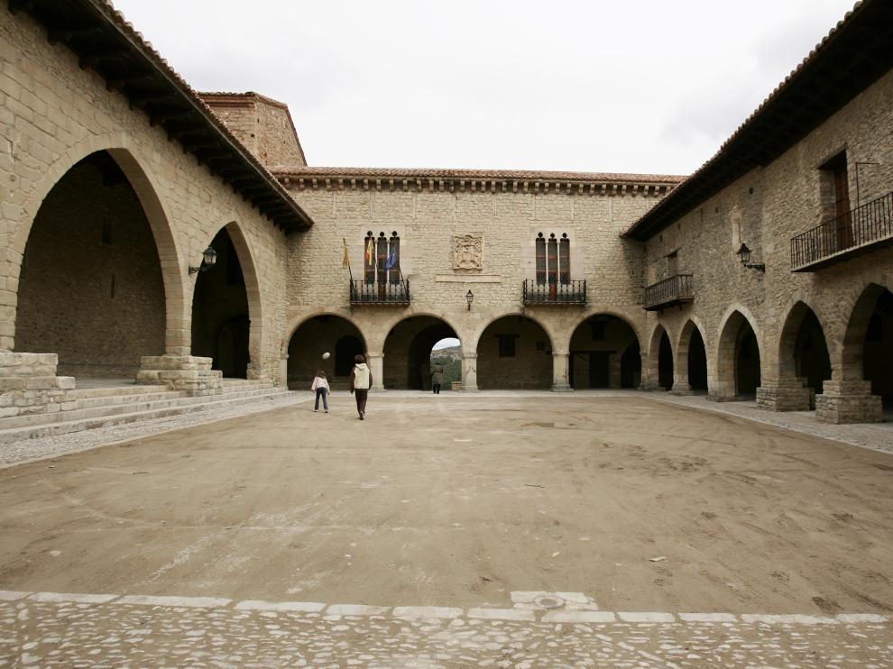 Cantavieja, lugar donde se encuentra el restaurante 4 Vientos y Balfagón, uno de los participantes de la ruta gastronómica de menús templarios.