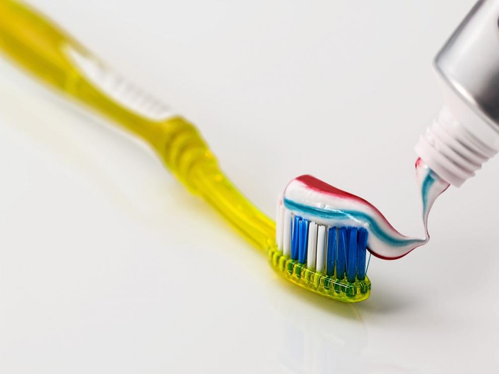 Cambian los colores, pero las rayas son habituales en muchas pastas de dientes.