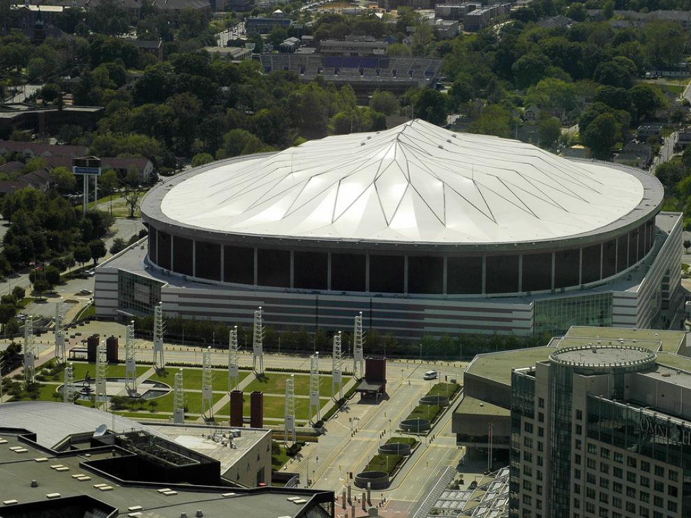 El Georgia Dome, antes del derrumbe.