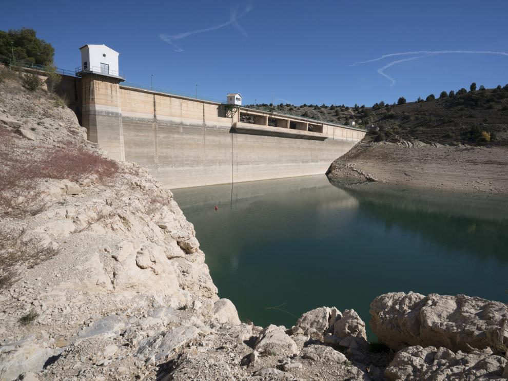 El pantano del Arquillo, en el río Guadalaviar, está en los niveles más bajos desde 1995.