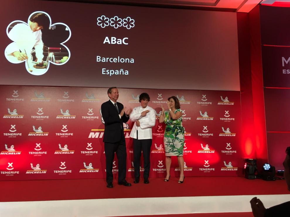 Los restaurantes de Jordi Cruz y Ángel León consiguen su tercera estrella Michelin