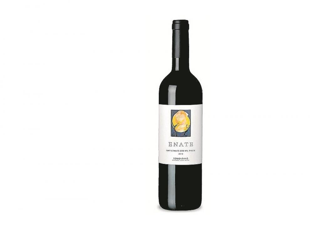 El Enate Varietales se hace con vinos de uvas de las variedades cabernet sauvignon, merlot, tempranillo y syrah.