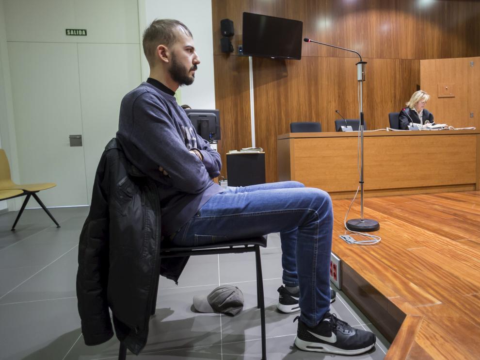 El acusado, durante el juicio celebrado en la Audiencia Provincial de Zaragoza.