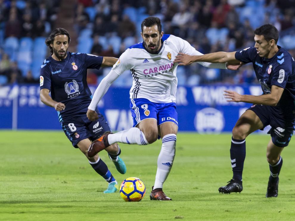 Borja Iglesias, en el partido contra la Cultural Leonesa, en La Romareda
