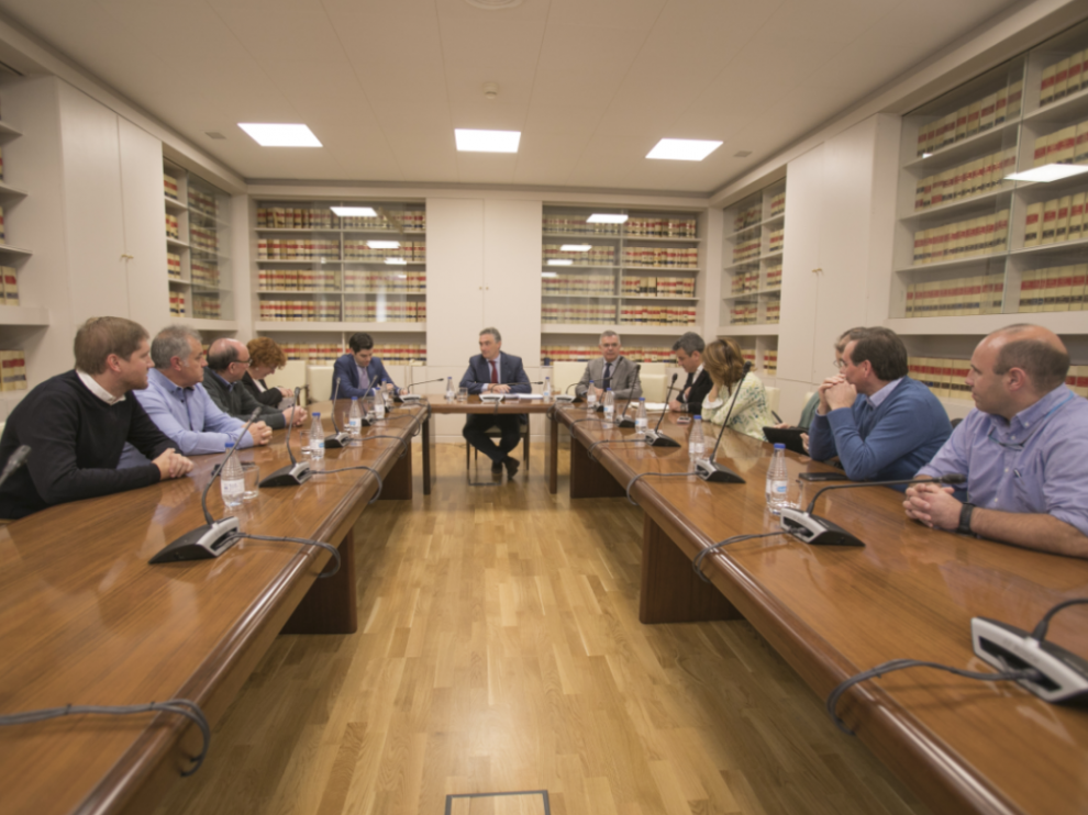 Reunión de la delegación ribagorzana con representantes de Fomento en Madrid