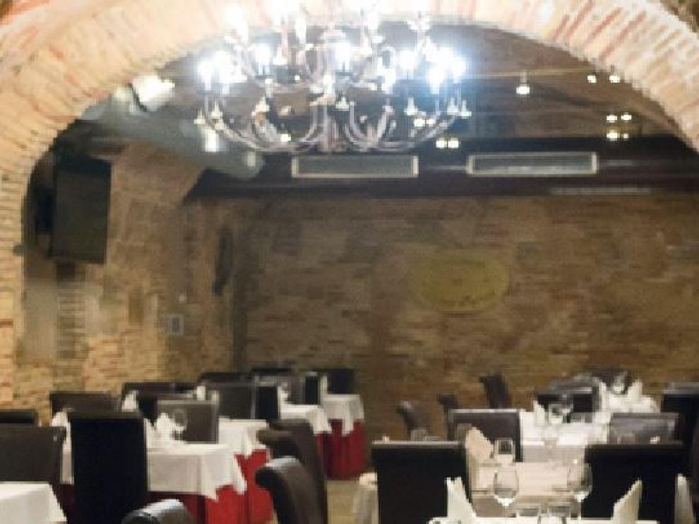 La cocina tradicional aragonesa es la especialidad de la Lobera de Martín.