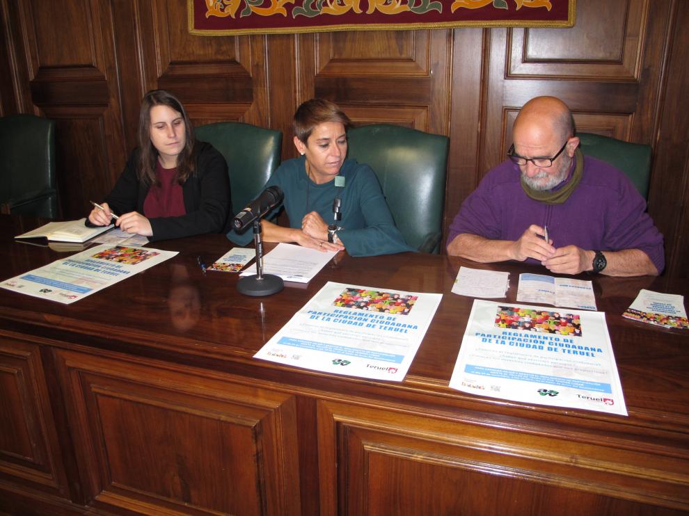 Presentación de la jornada para divulgar el reglamento de participación ciudadana.
