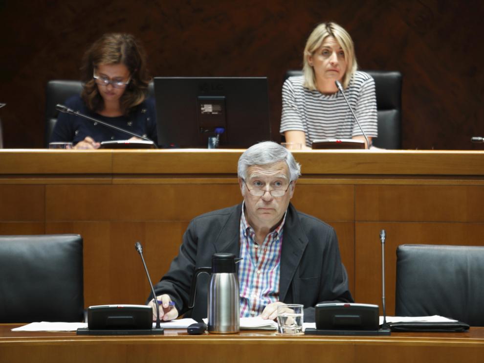 El consejero delegado de la Corporación de Empresas Públicas, Félix Asín, en una comparecencia parlamentaria.