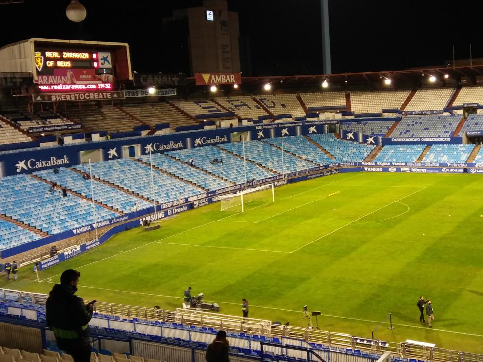 La Romareda, una hora antes del comienzo del partido.