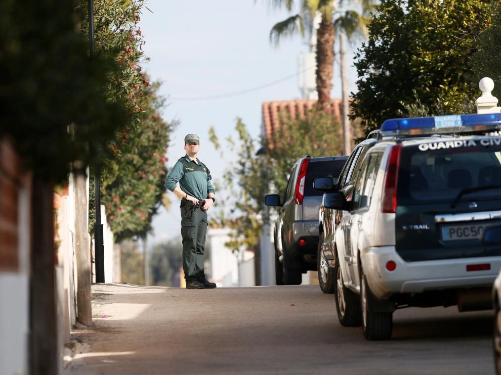 Un alemán de 41 años mató este sábado en Vinaroz (Castellón) de un disparo en la sien a su expareja