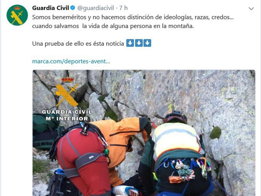Tuit de la Guardia Civil al hilo del rescate de dos catalanes heridos en el Pirineo.