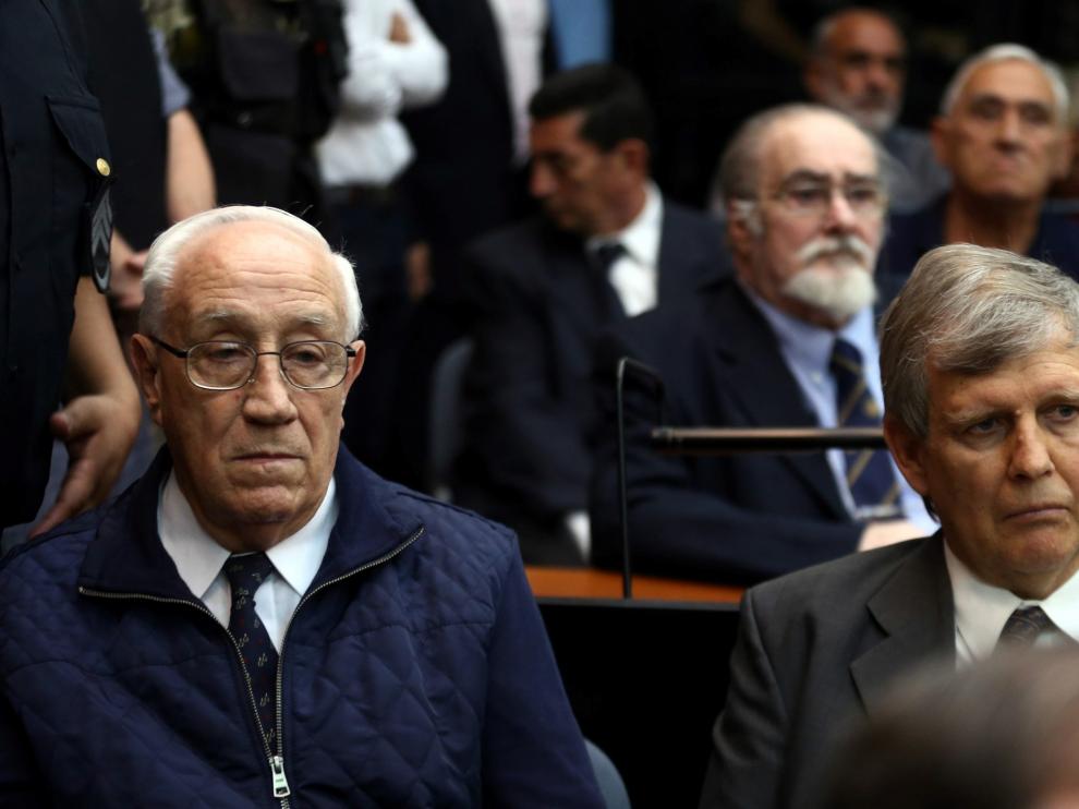 Acosta y Astiz, durante la lectura de la sentencia.