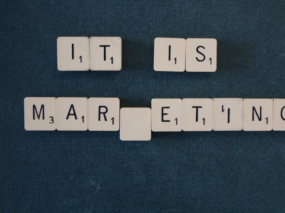 Ocho libros para adentrarte en el marketing y la revolución digital