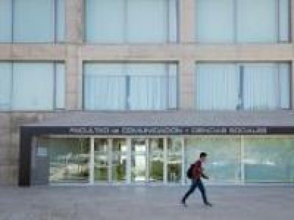 Los grados de Educación Infantil y Primaria de la Universidad San Jorge se imparten en la Facultad de Comunicación y Ciencias Sociales