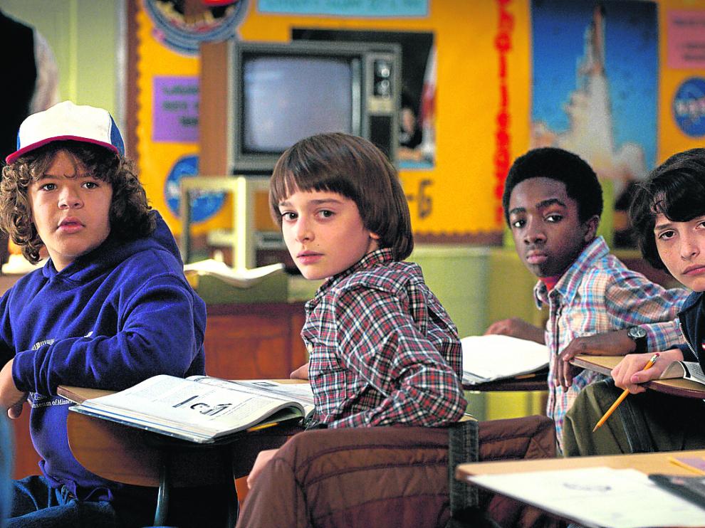 Los adolescentes protagonistas de 'Stranger Things'.