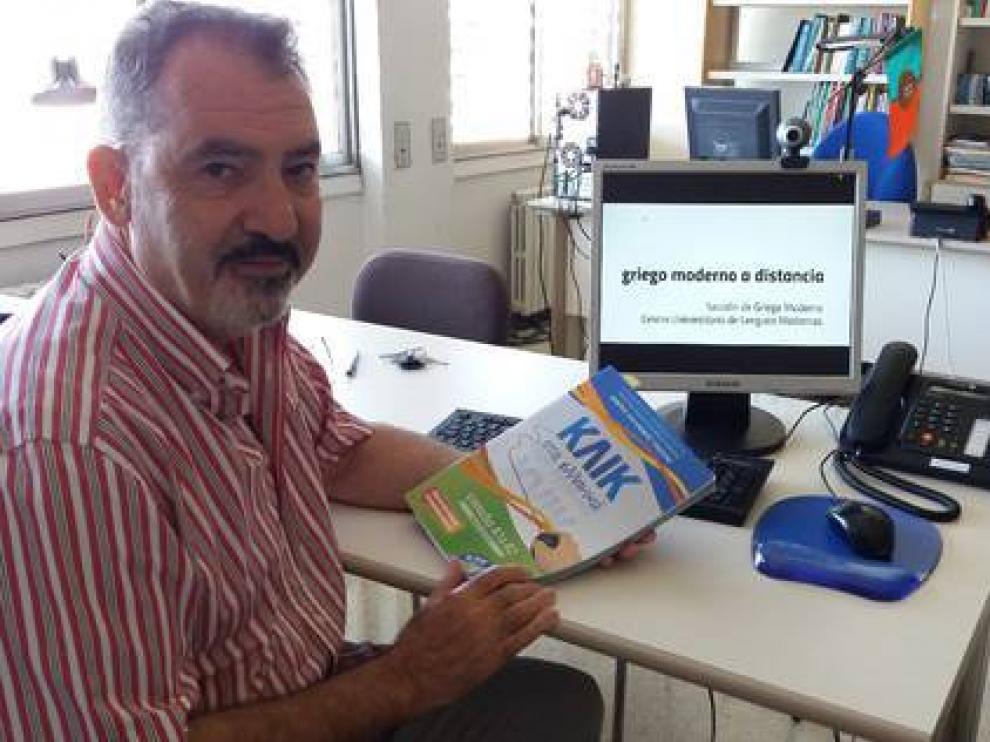 Manuel Giatsidis, coordinador de la Sección de Griego del Centro Universitario de Lenguas Modernas de la UZ