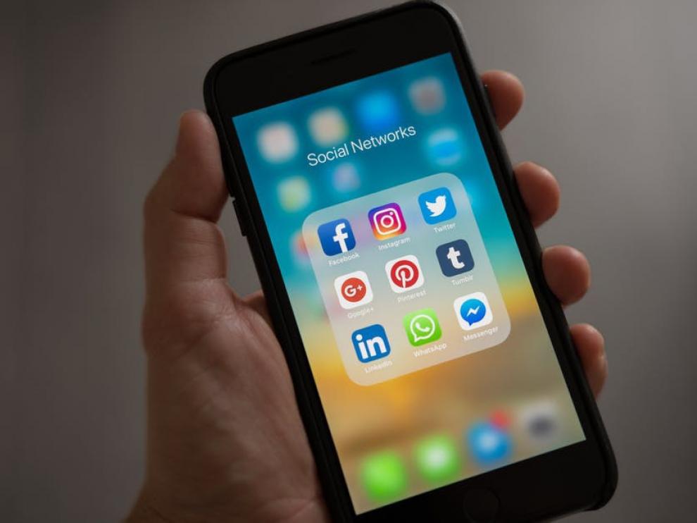 Las redes sociales son los principales canales de ciberacoso.