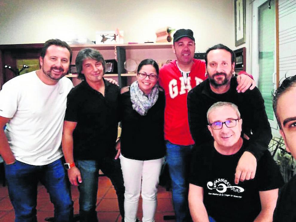 Los miembros de la junta, durante una de las últimas reuniones para preparar los actos.