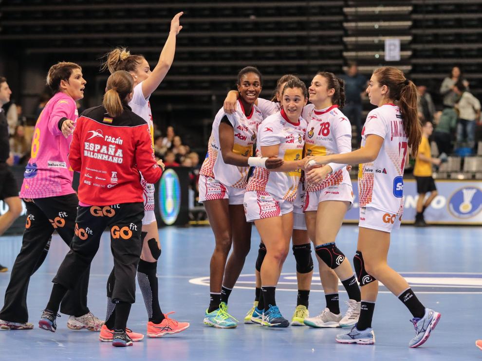 Las 'Guerreras', jugadoras de la selección española de balonmano femenino.