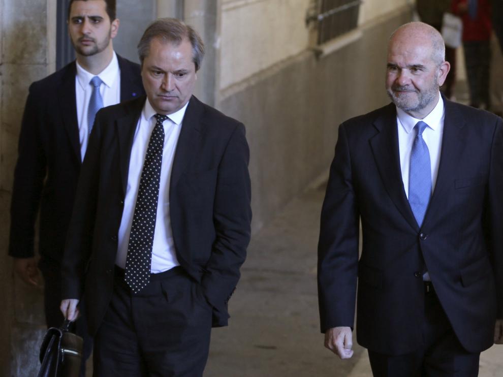 El expresidente de Andalucía Manuel Chaves a su llegada a los juzgados, en una imagen de archivo