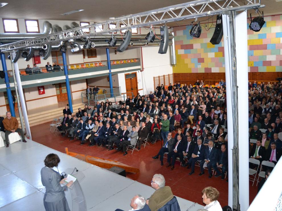 Cerca de 800 personas acudieron al acto del centenario de la cooperativa San Miguel.