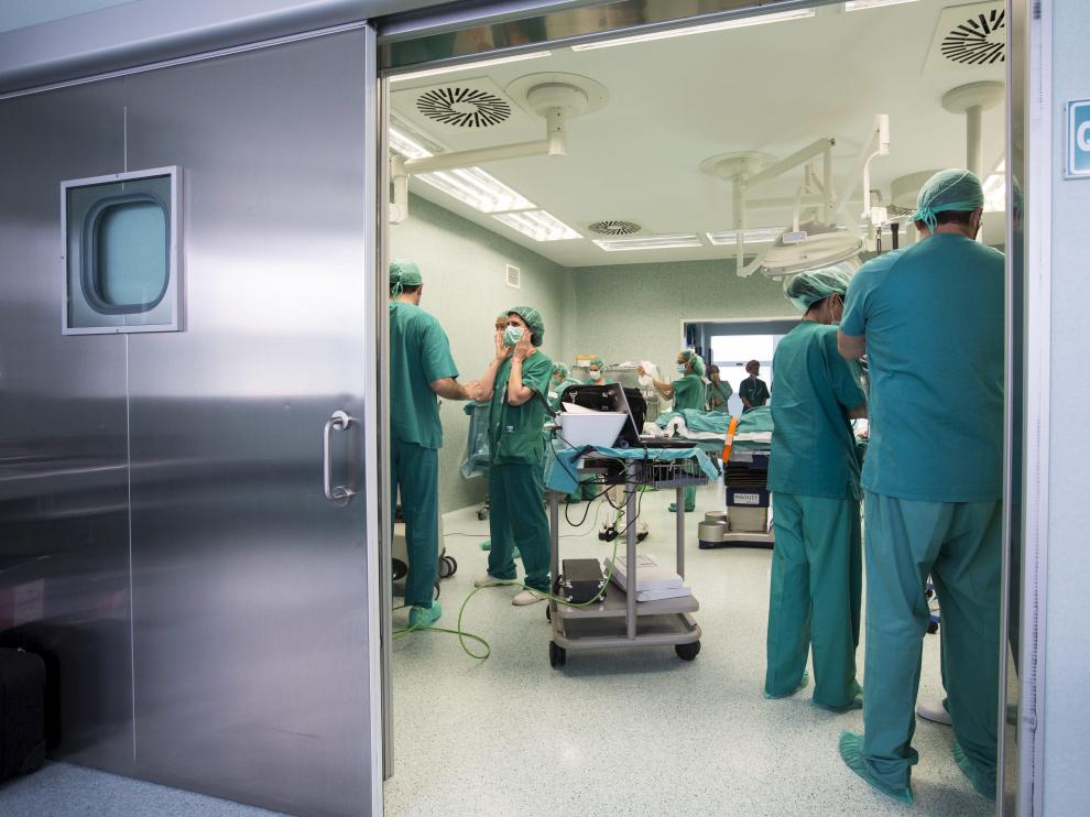 El Salud intenta reducir la lista de espera quirúrgica.