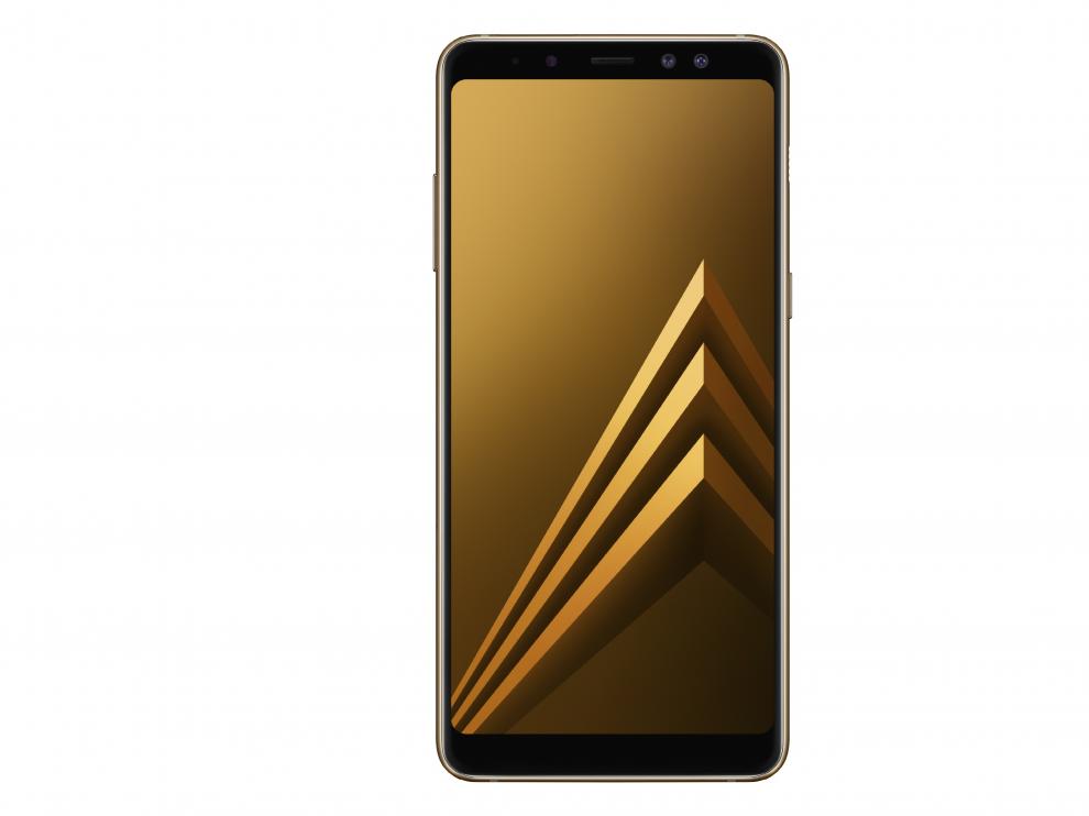 El A8 viene en tres colores, uno de ellos, este elegante dorado