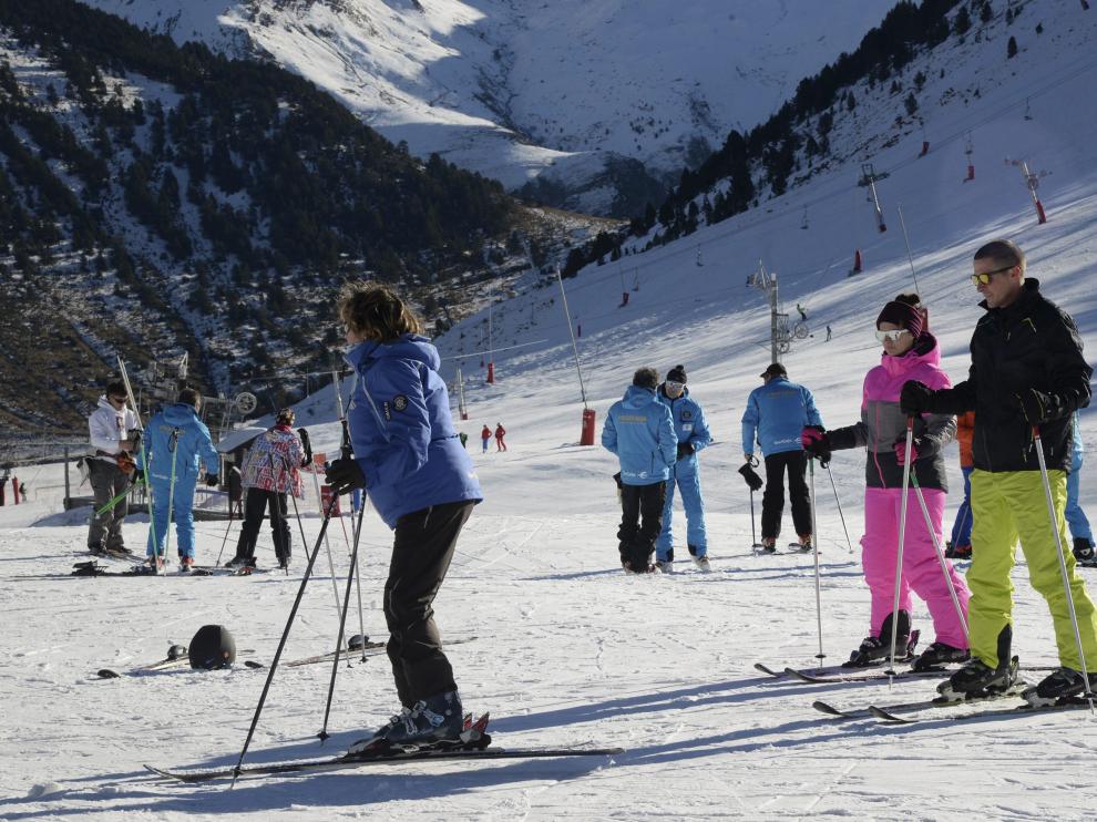 Las estaciones de esquí de Aragón suman cerca de 400 kilómetros esquiables.