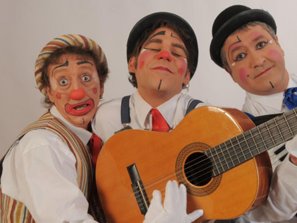 Kimy, Serrucho y Jano estrenaron el programa 'Invierno en los barrios rurales' en Garrapinillos
